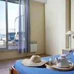 Maeva Parc Отель *